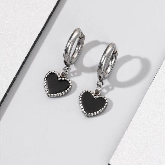 Black Heart Hoop Earrings A1448 - Picture 1 of 2